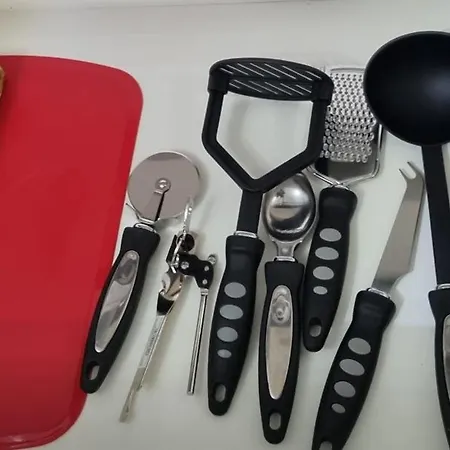 *ra246* For Your Relaxed & Cosy + Free Parking + Free Fast Wifi * Homestay *