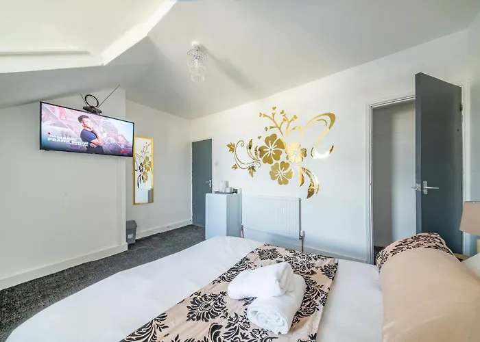 *ra246* For Your Relaxed & Cosy + Free Parking + Free Fast Wifi * * Leeds (West Yorkshire)