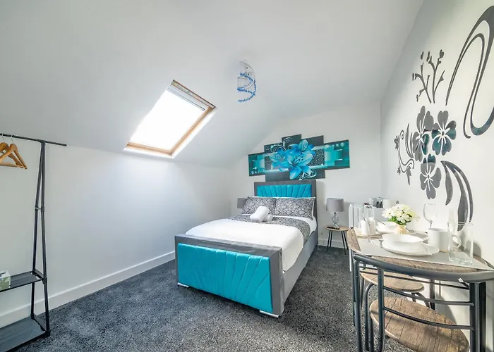 *ra246* For Your Relaxed & Cosy + Free Parking + Free Fast Wifi * Habitación en casa particular