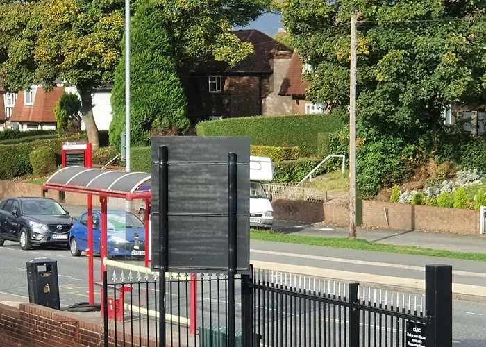 *ra246* For Your Relaxed & Cosy + Free Parking + Free Fast Wifi * Habitación en casa particular