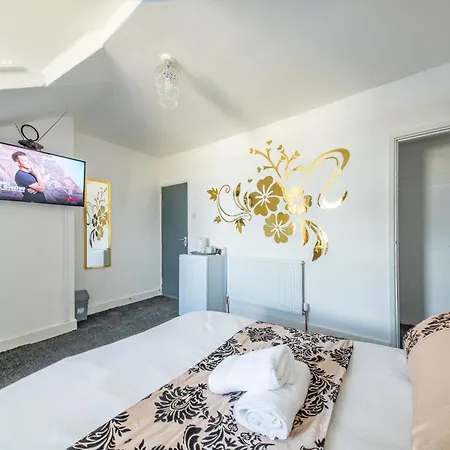 *ra246* For Your Relaxed & Cosy + Free Parking + Free Fast Wifi * * Leeds (West Yorkshire)